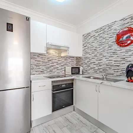 Marina Paraiso 1 Bedroom Appartamento *